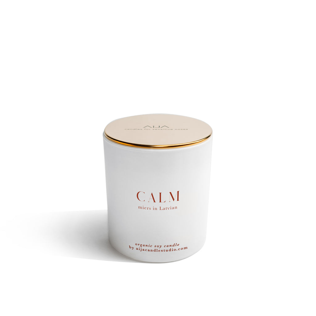 Minimalist Organic Soy Candle Gold Lid - AIJA Candle Studio